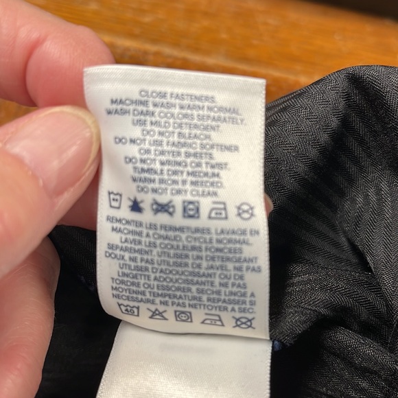 Land’s End Men’s Tailored Fit Navy Blue Chino Pants - Picture 11 of 12